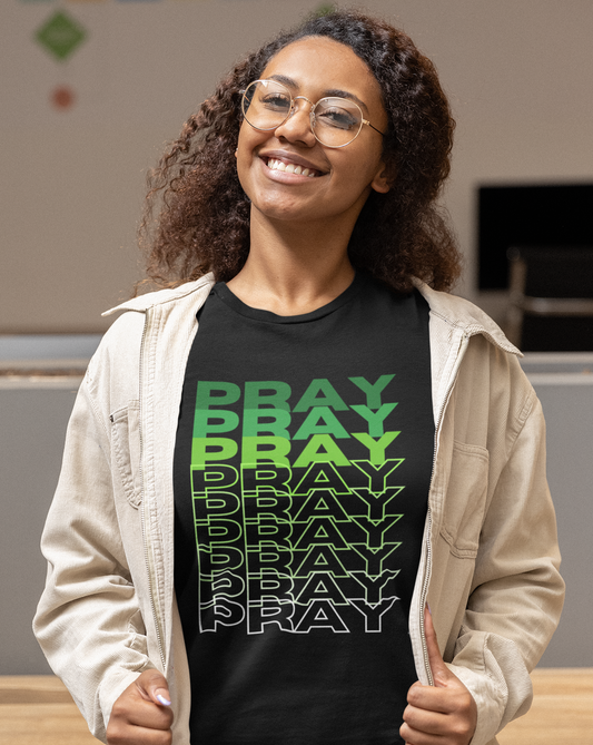 Pray Tee (grn)